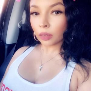 Meet your Posher, Bella